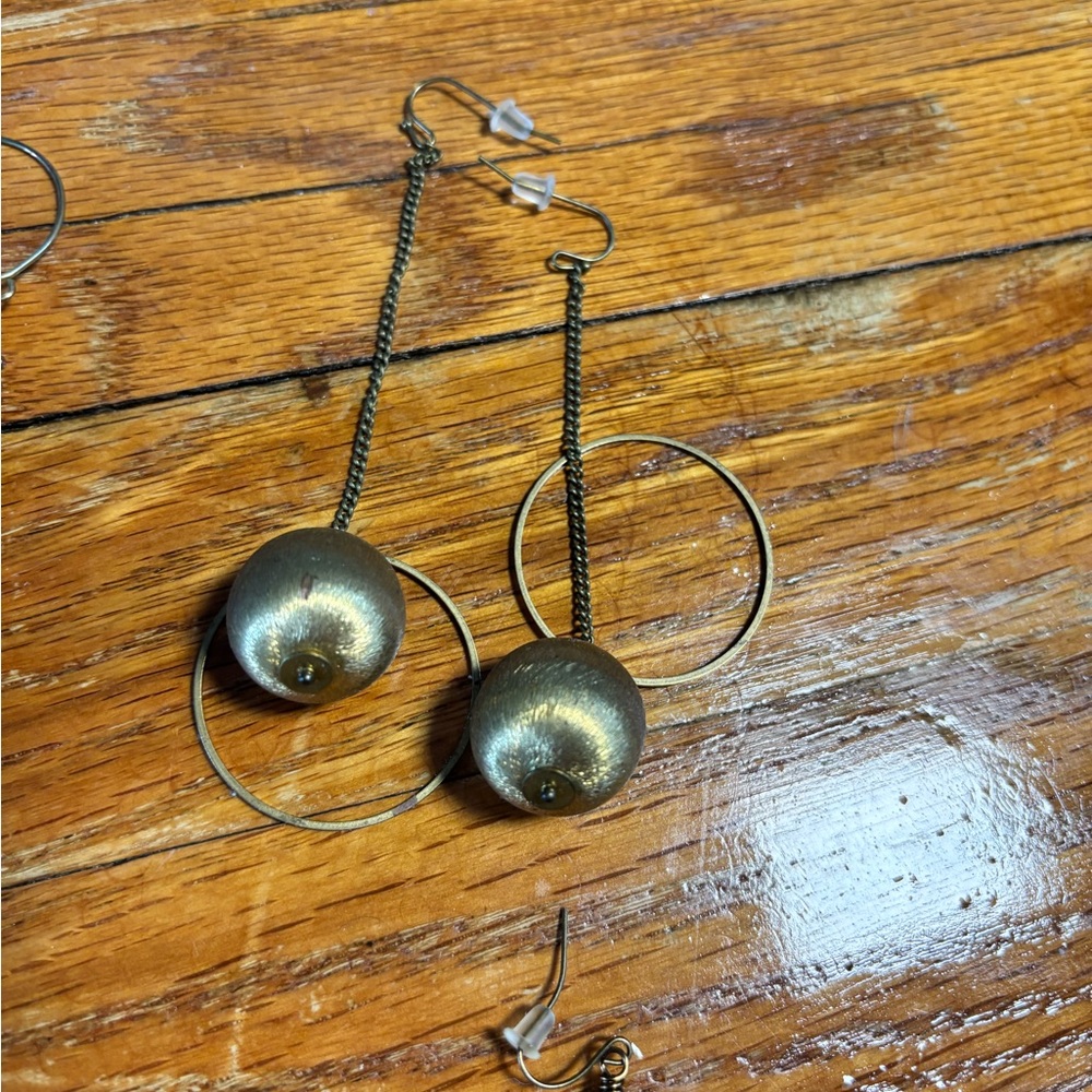 Assorted Statement Earring Lot - Picture 6 of 9
